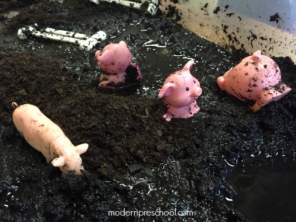 Simple pigs in the mud messy sensory play for toddlers & preschoolers - Modern Preschool
