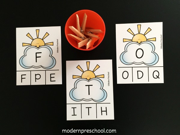 FREE alphabet practice letter matching clip cards reinforce letter recognition and strengthen fine motor skills for preschoolers and kindergarteners!