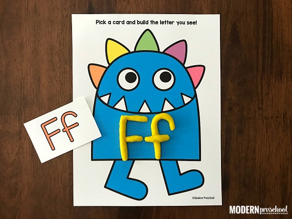 FREE printable monster alphabet play dough mats for preschoolers and kindergarteners to work on uppercase and lowercase recognition and letter formation!