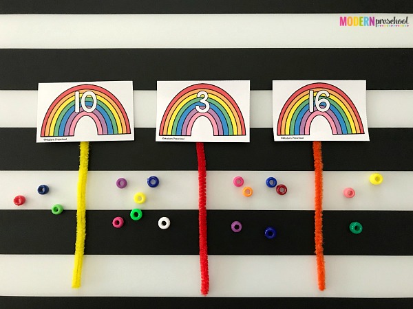 FREE printable rainbow counting beads busy bag math activity for preschoolers and kindergarteners to practice 1:1 correspondence, counting, number recognition, fine motor skills during the spring or for St. Patricks Day in your classroom or at home! Use during quiet time or morning welcome work.