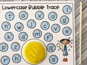 FREE printable lowercase bubble trace literacy center for preschoolers to practice letter formation & identification with an outdoor summer theme!